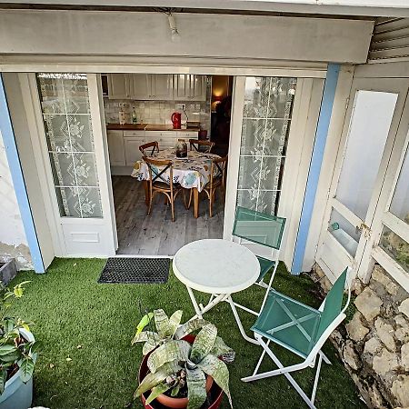 Neptune Apartment Royan Ngoại thất bức ảnh